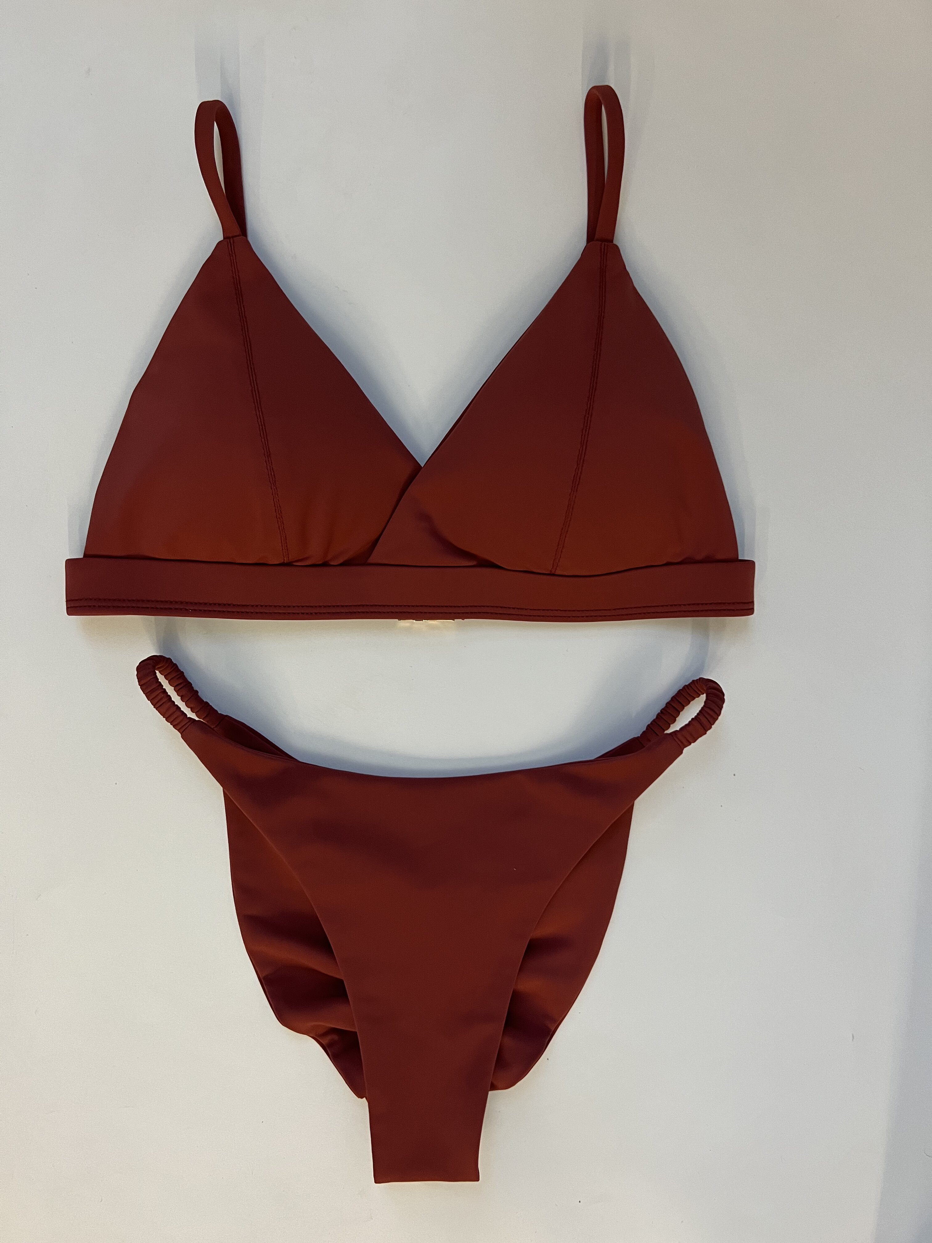 

Купальник раздельный женский Balibikini Лейла матовый коричневый L, Бордовый, Лейла матовый