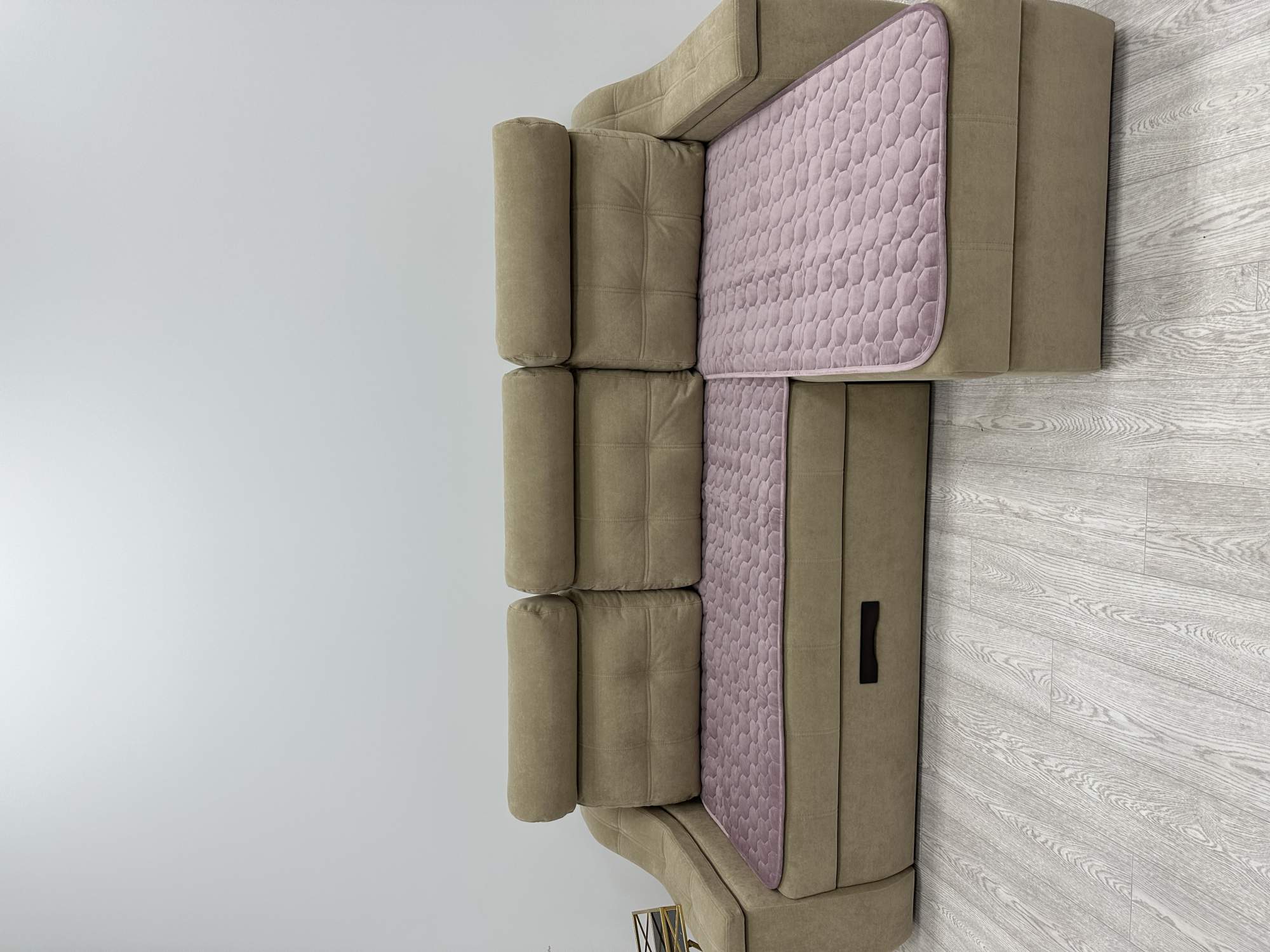 Нескользящие чехлы на угловой диван Home Comfort 160х90см тускло-розовый 3100₽