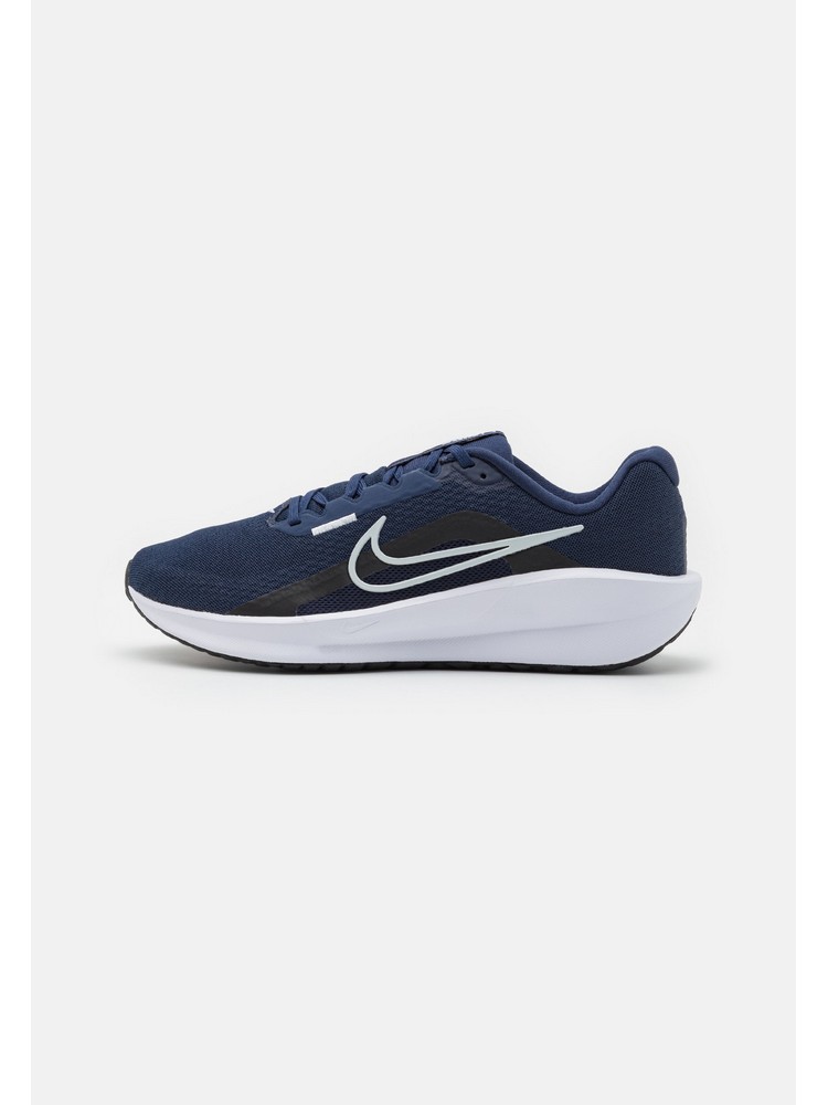 

Кроссовки мужские Nike N1242A2NX черные 45 EU, Черный, N1242A2NX