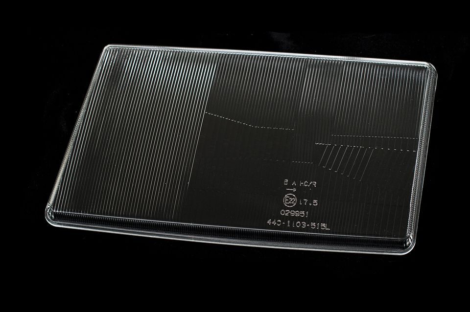 

Стекло фары Mercedes W124 1985-1993 левое без рамки, до рестайлинга