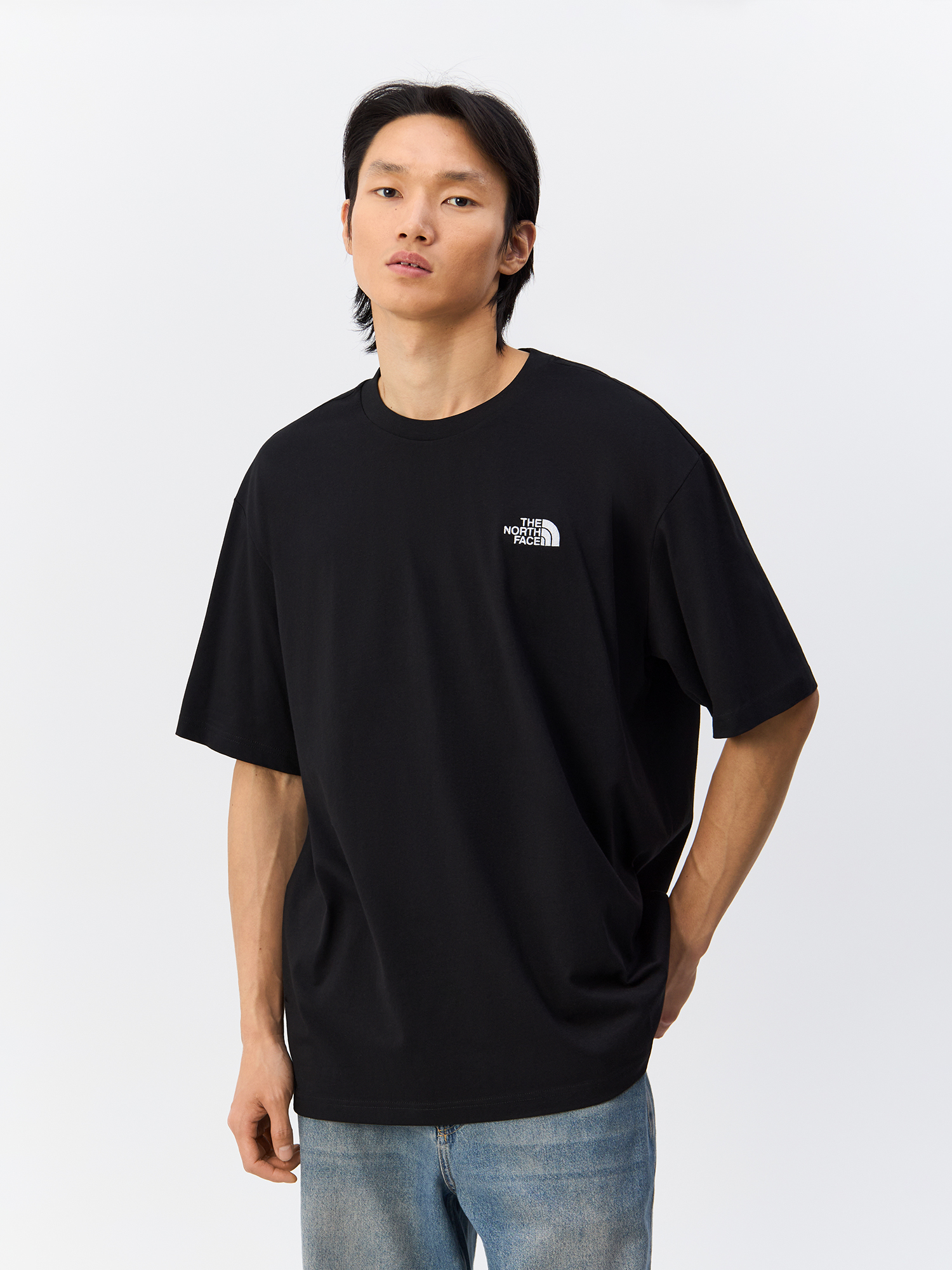 

Футболка мужская The North Face NF0A87NRJK31 черная M, Черный, NF0A87NRJK31