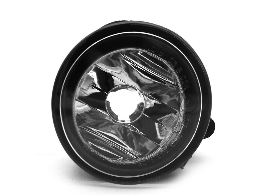 

Правая противотуманная фара BMW X1 F48, X3 F25, X4 F26, X5 F15 F85, X6 F16 F8