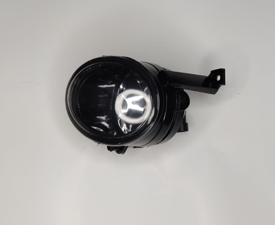 

Противотуманная фара VW Polo 4D 2009 - 2015 Sedan правая
