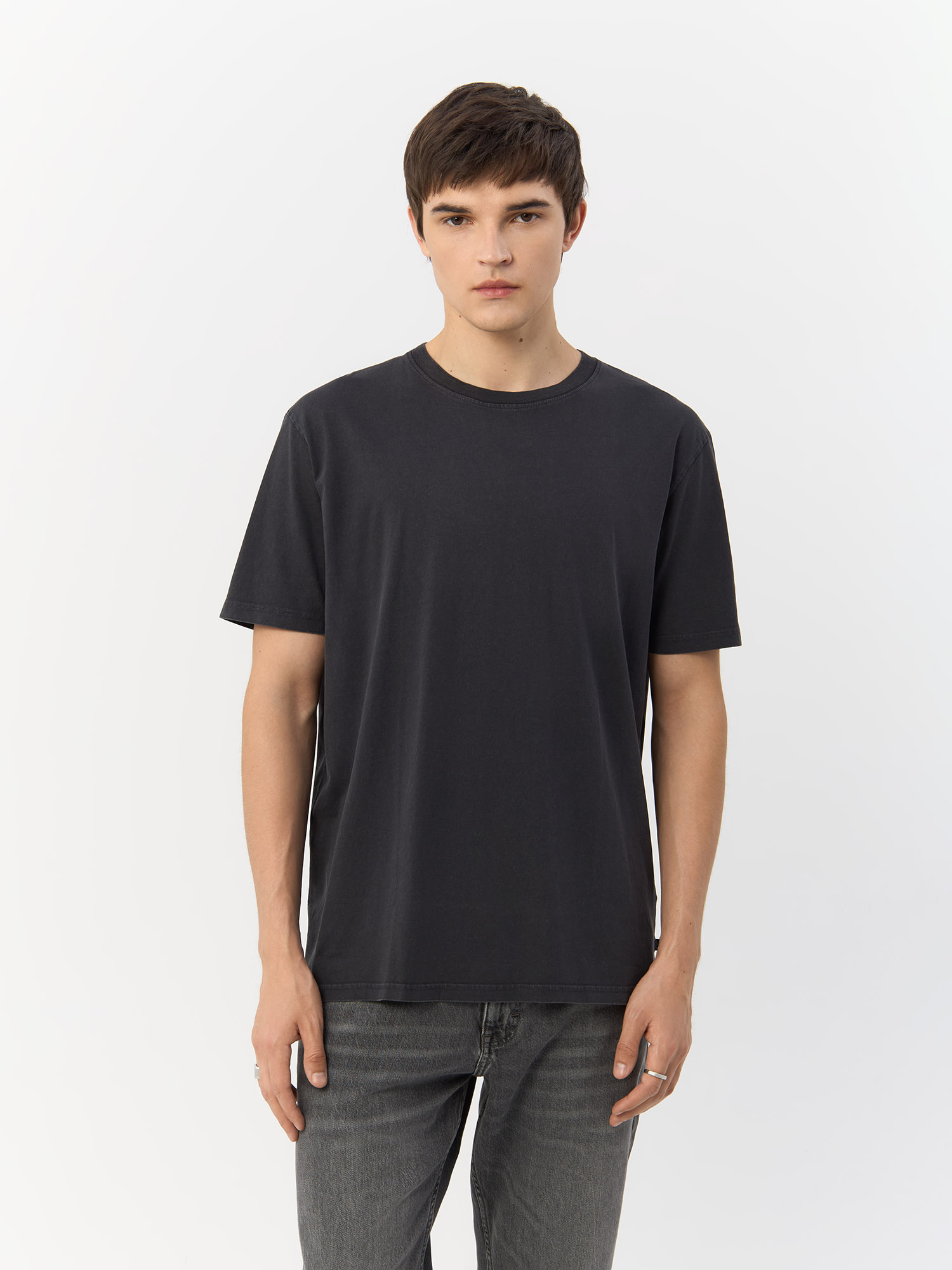 

Футболка мужская QS by s.Oliver 2138577/9897 черная XXL, Черный, 2138577
