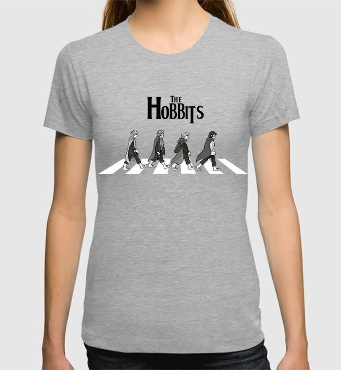 

Футболка женская Dream Shirts Хоббиты Женская 10006931 серая L, Хоббиты Женская 10006931