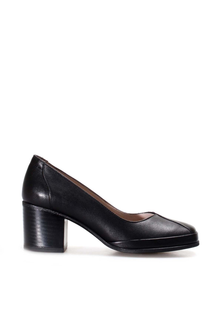 

Туфли женские FAST STEP 889ZA5313 черные 39 EU (доставка из-за рубежа), 889ZA5313