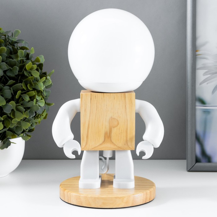 фото Ночник "робот" led 3вт 3000k/6000k usb 13,5х23cm nobrand