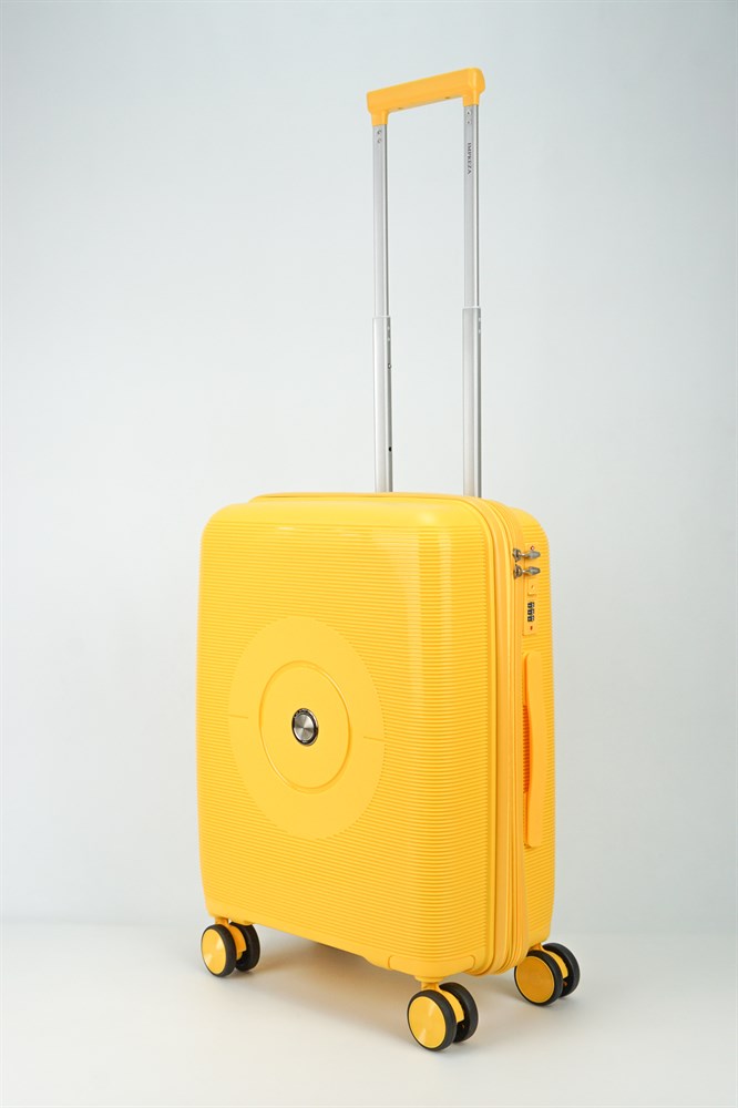 

Чемодан унисекс Sweetbags Target желтый, 55x40x22 см, Target