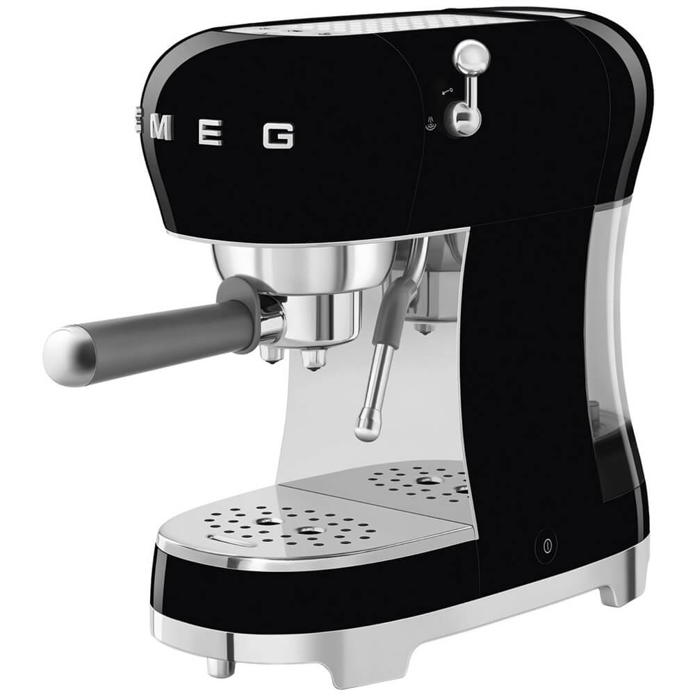 Рожковая кофеварка Smeg ECF02 черная рожковая кофеварка sate gt 100 черная