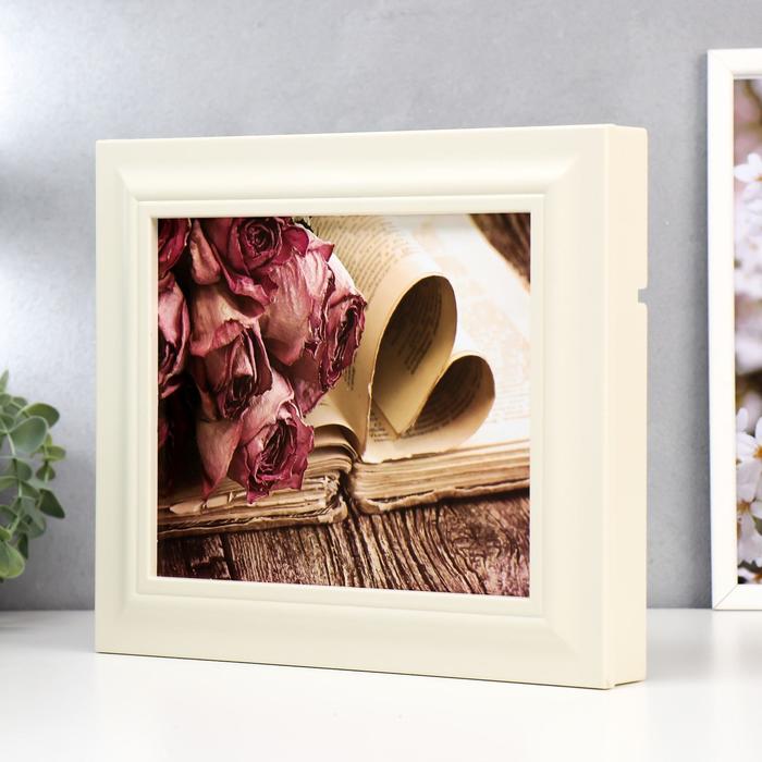 

Цветы на книге, 26х31х4,5 см
