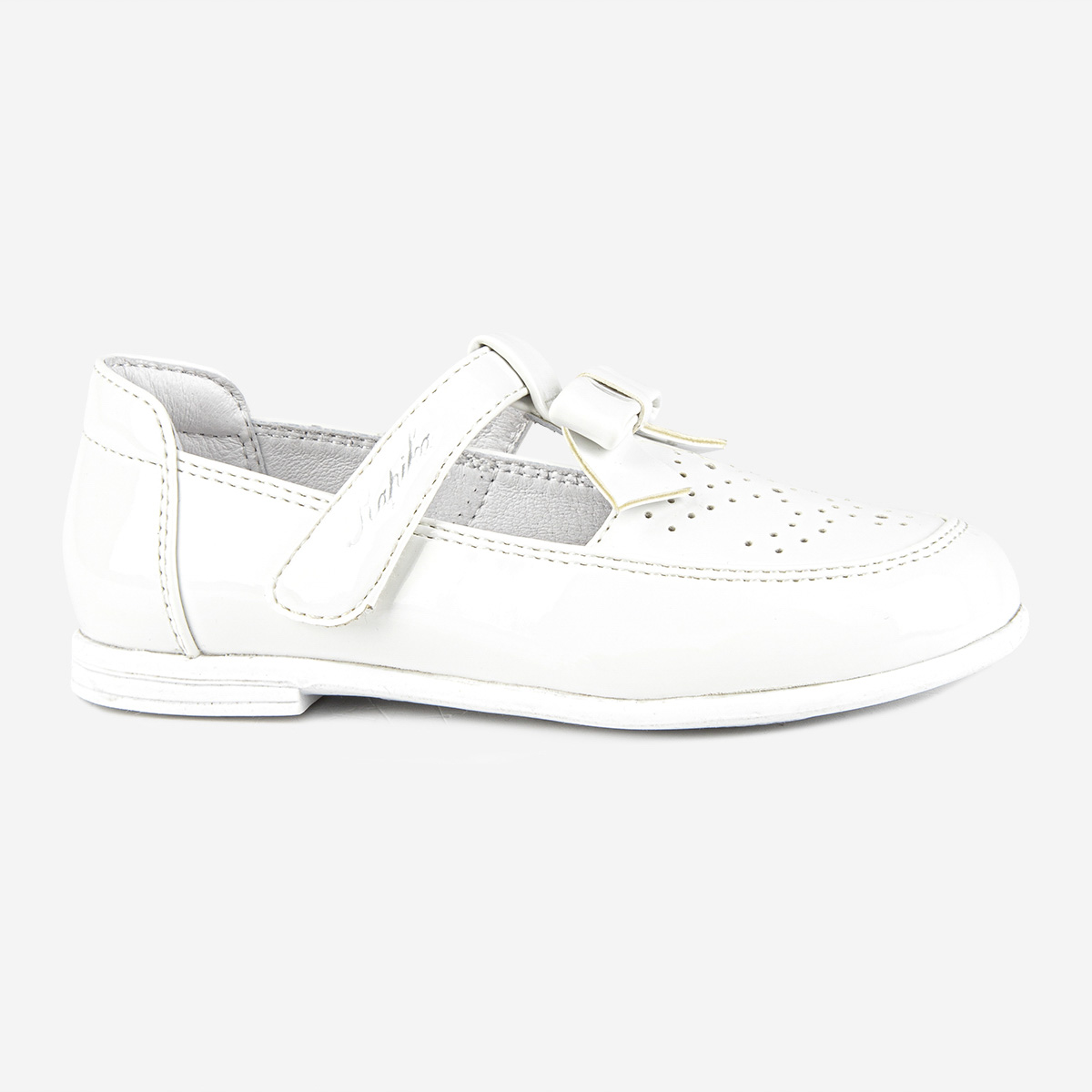 

Туфли Kapika 21411пн-3, цвет белый, размер 26, 21411пн