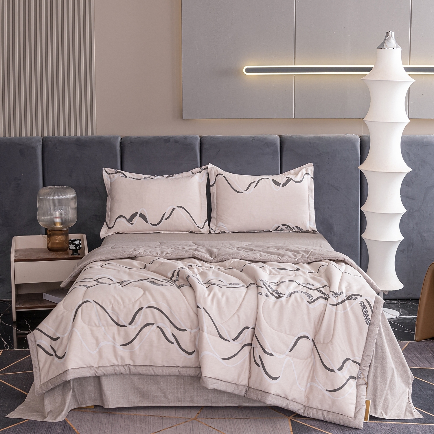 

Постельное белье VIVA - HOME TEXTILE на резинке Евро 140x200 см, OBR0