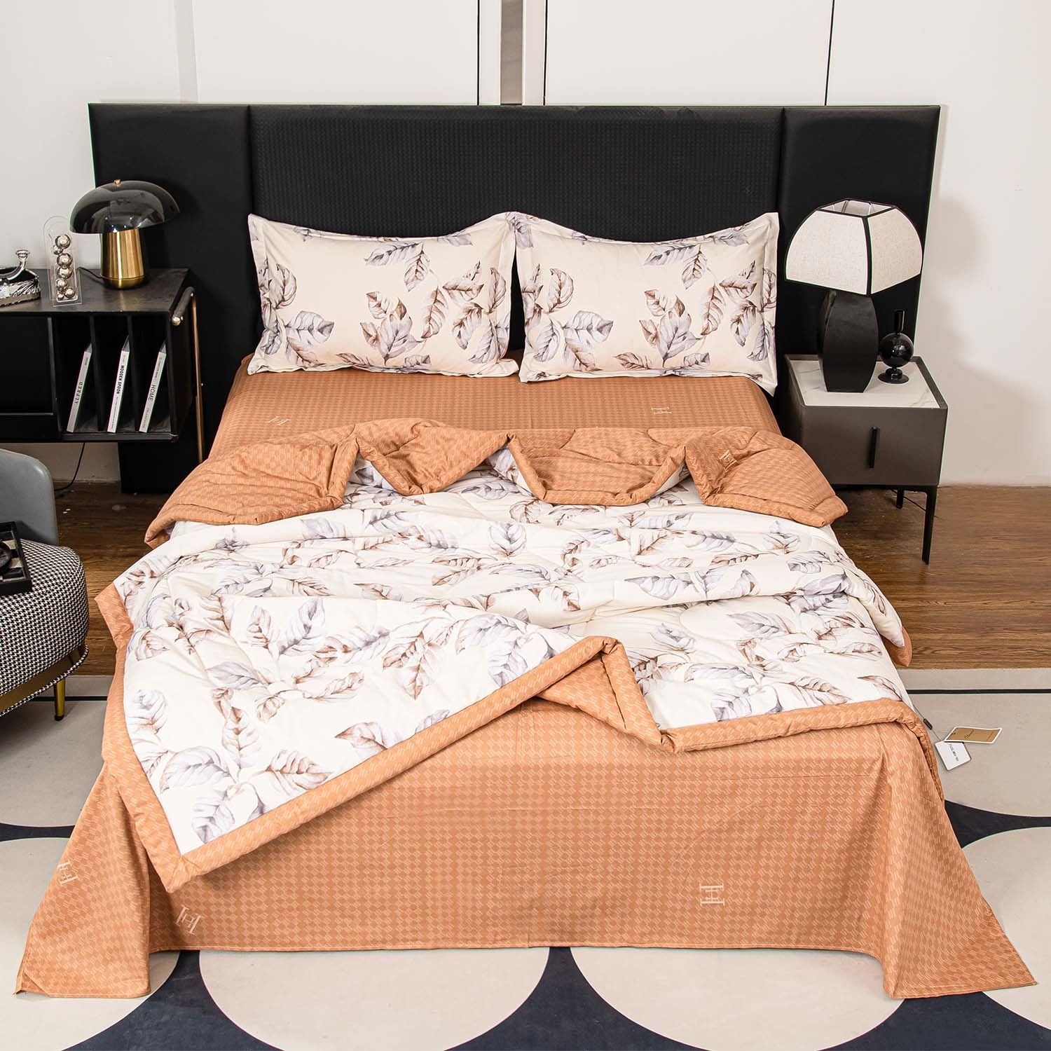 

Постельное белье VIVA - HOME TEXTILE на резинке Евро 160x200 см, OBR0