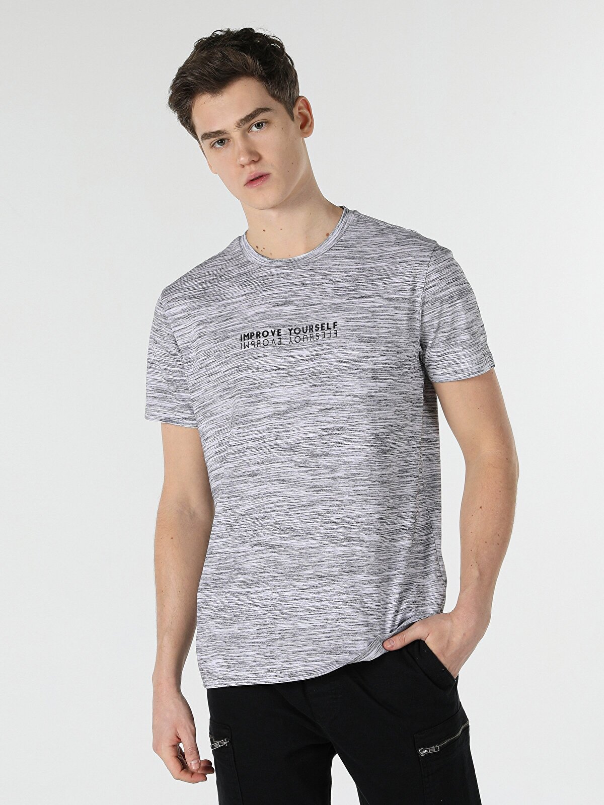 

Футболка мужская Colins CL1052488_Q1.V1GA серая L, Серый, CL1052488_Q1.V1GA