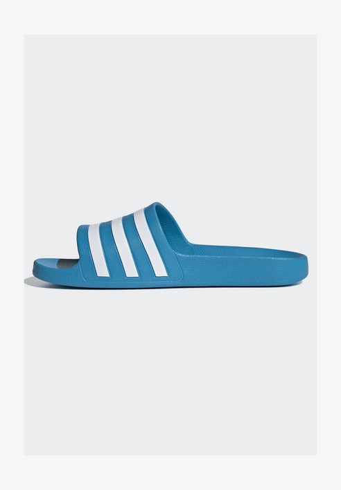 

Сланцы женские Adidas Originals Adilette Aqua Swim синие 40 2/3 EU (доставка из-за рубежа), Синий, Adilette Aqua Swim