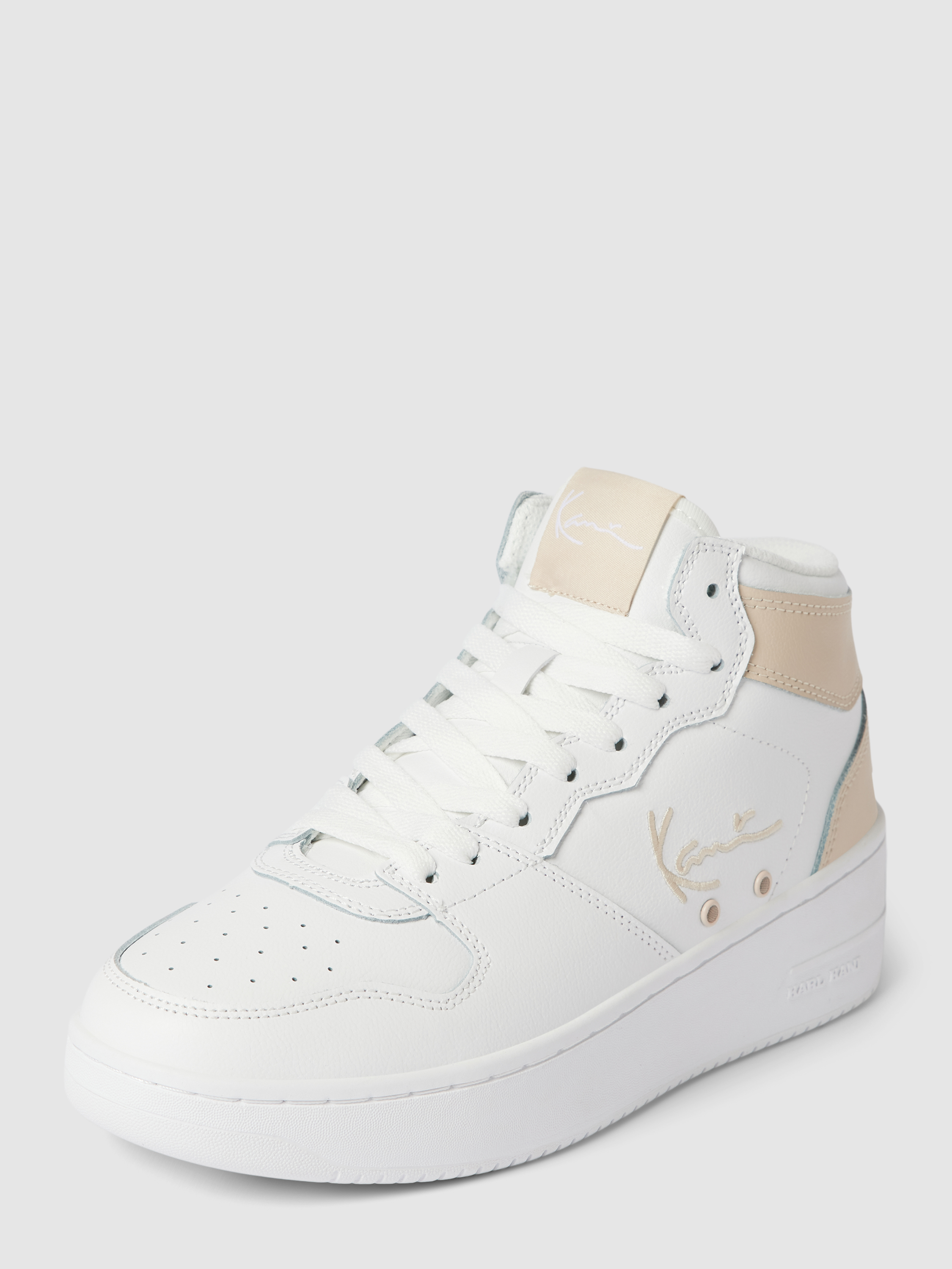 

Кеды женские Karl Kani 1755306 белые 38.5 EU (доставка из-за рубежа), Белый, 1755306