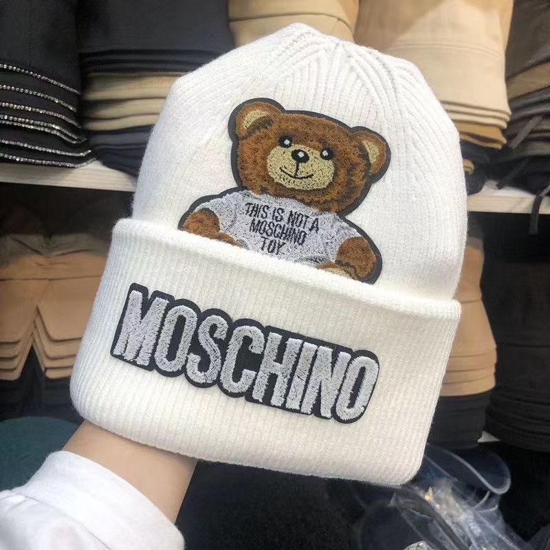 Шапка женская MOSCHINO Mos белая, one size