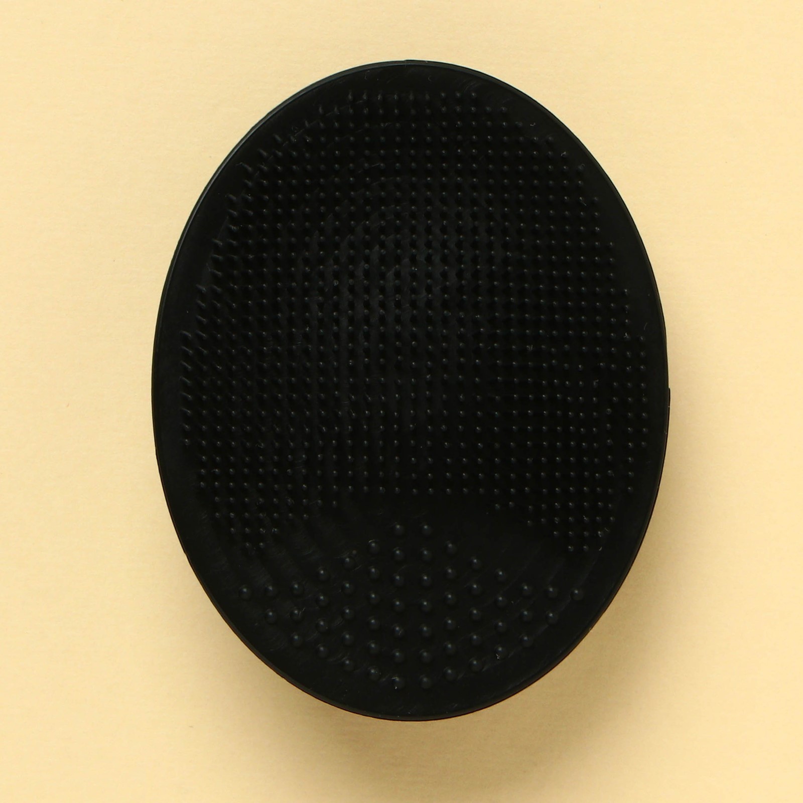 Спонж Art beauty, щёточка для умывания черная, 10,5 х 15 см, 1 шт спонж для умывания art beauty 8 марта силиконовый 6 5 х 5 см