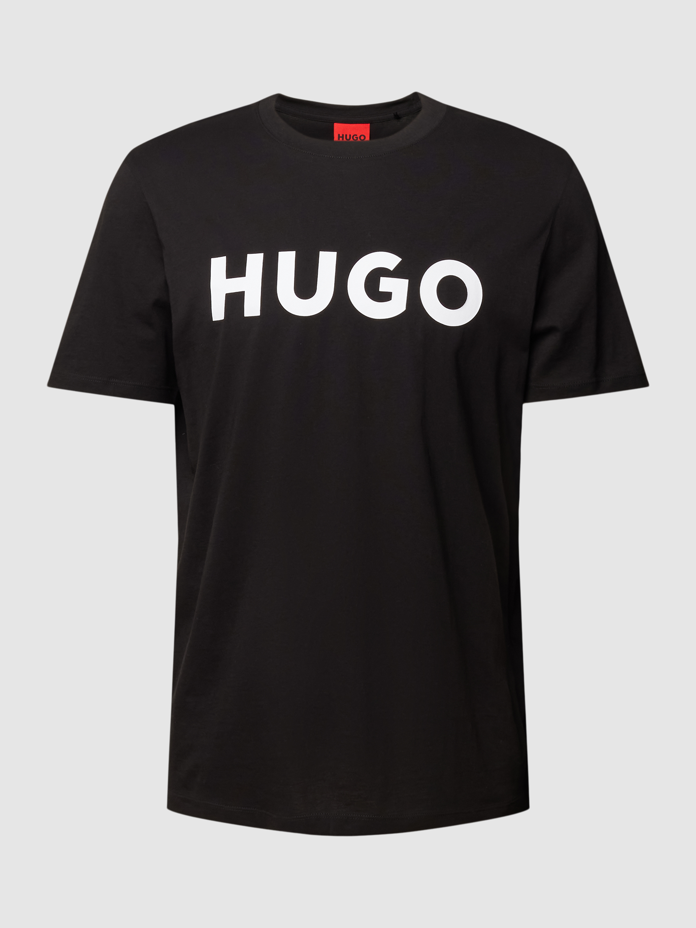 

Футболка мужская HUGO BOSS 1849789 черная L (доставка из-за рубежа), Черный, 1849789