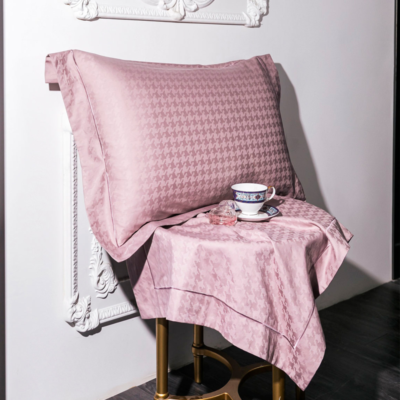 

Комплект постельного белья семейный Anabella Asabella, розовый