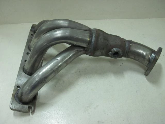 

Коллектор выпускной 11186 (16 клап.) (вставка под 2 датчика)