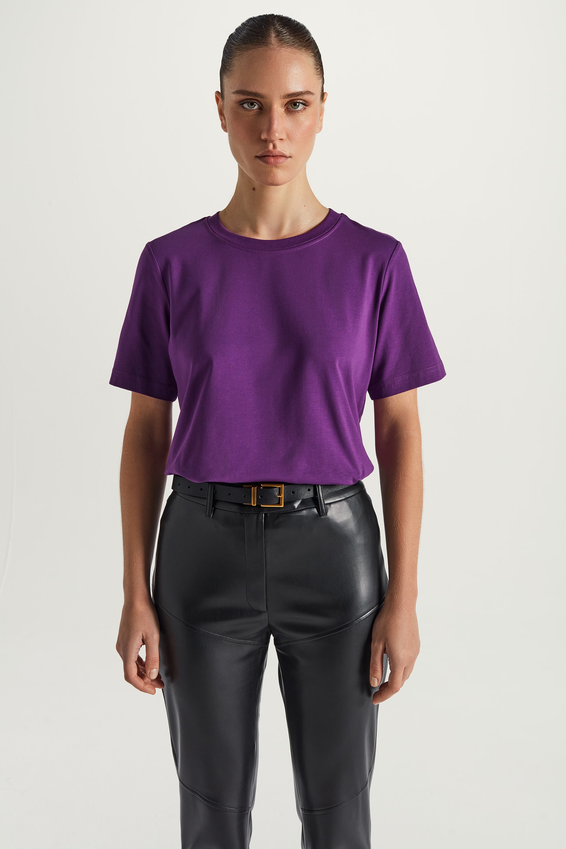

Футболка женская LOVE REPUBLIC 2450104320 бежевая XS, 2450104320