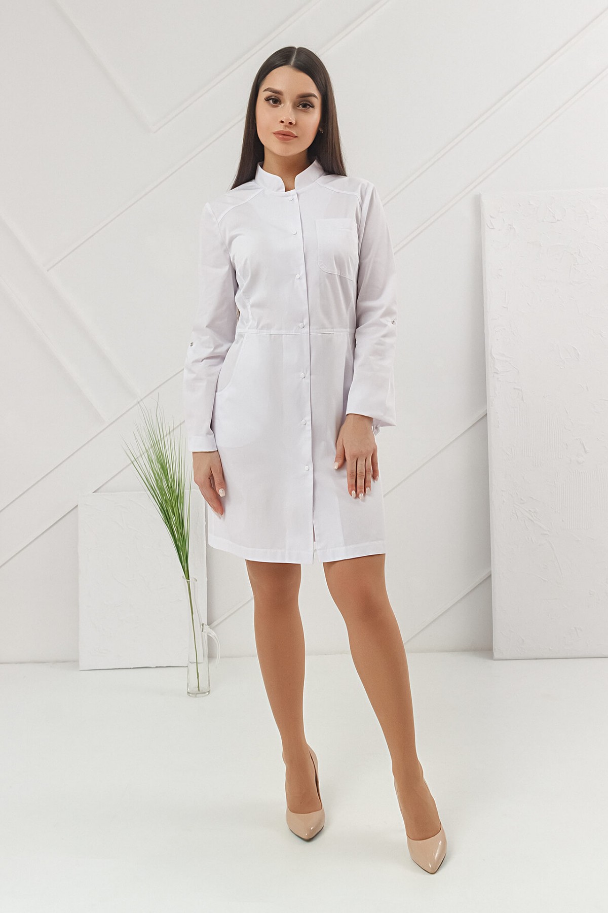 Халат медицинский женский Dr.Elite М-040 белый 52 RU