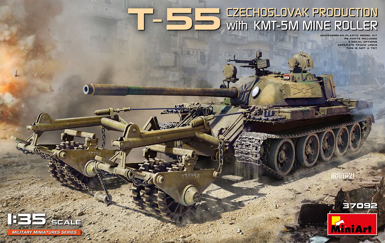 Сборная модель MiniArt 1/35 Танк Т-55А чехословацкого производства с КМТ-5М 37092