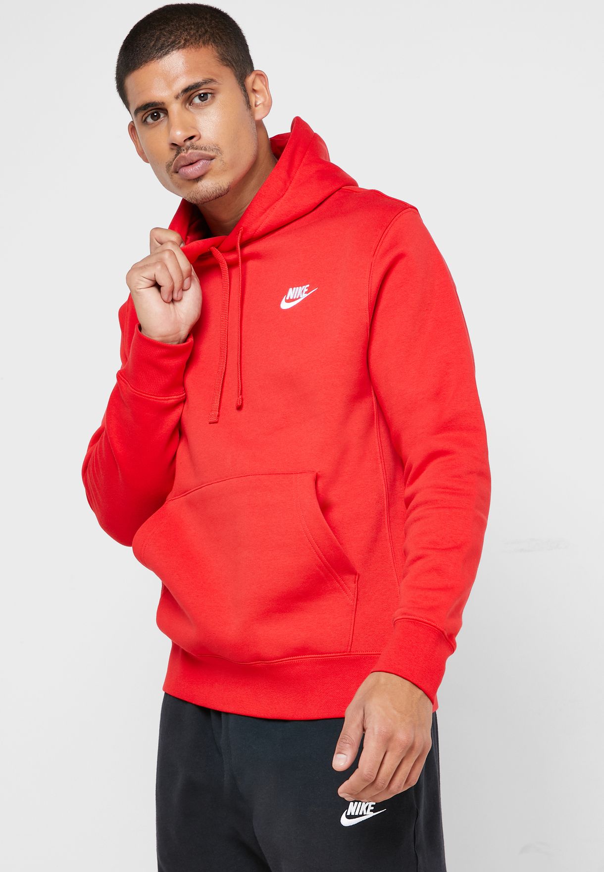 

Худи мужское Nike 826433-615 красное XL, 826433-615