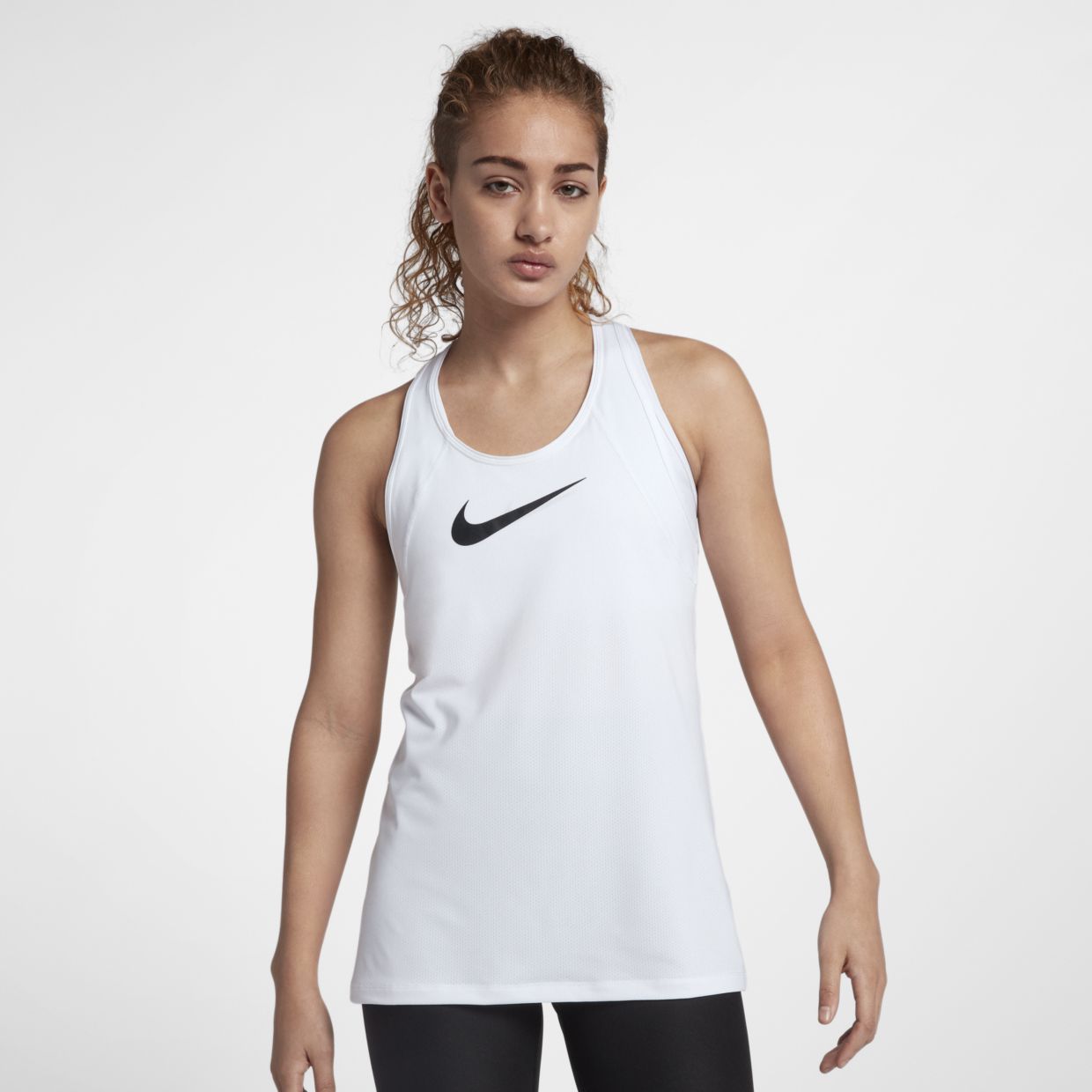 

Майка женская Nike AT4541-100 белая S, AT4541-100