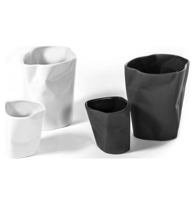 фото Чашка 370 мл без ручки белая cmielow design studio "bent" 163394