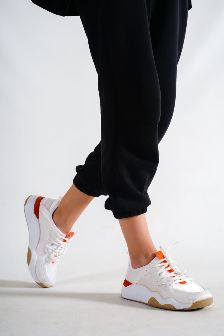 

Кроссовки женские markasende MRD-MARDEBT-47 белые 40 EU (доставка из-за рубежа), MRD-MARDEBT-47