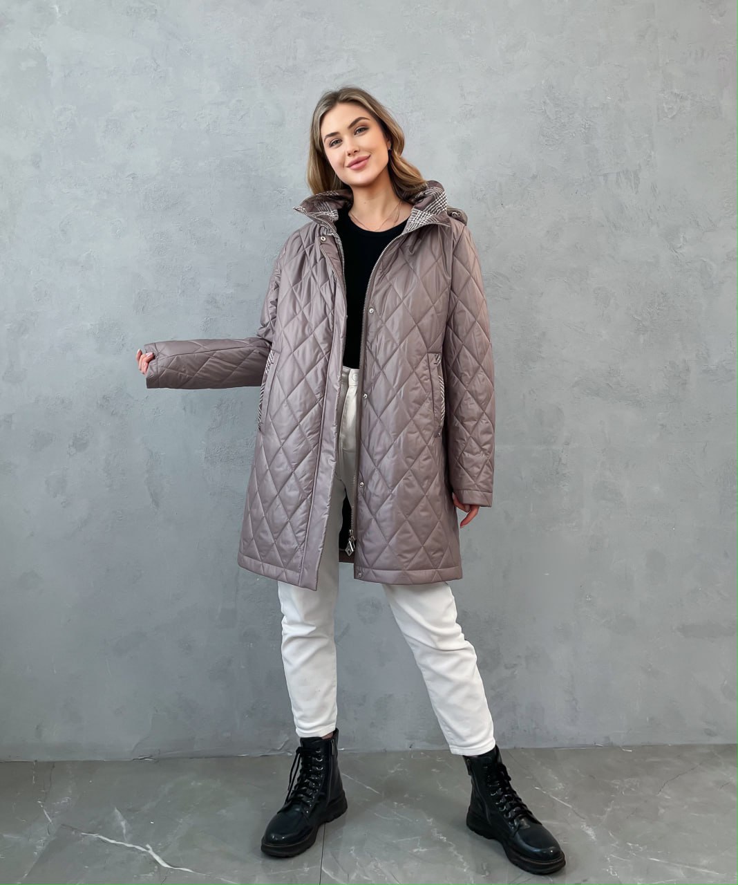 

Куртка женская 339 бежевая 58 RU, Бежевый, 339
