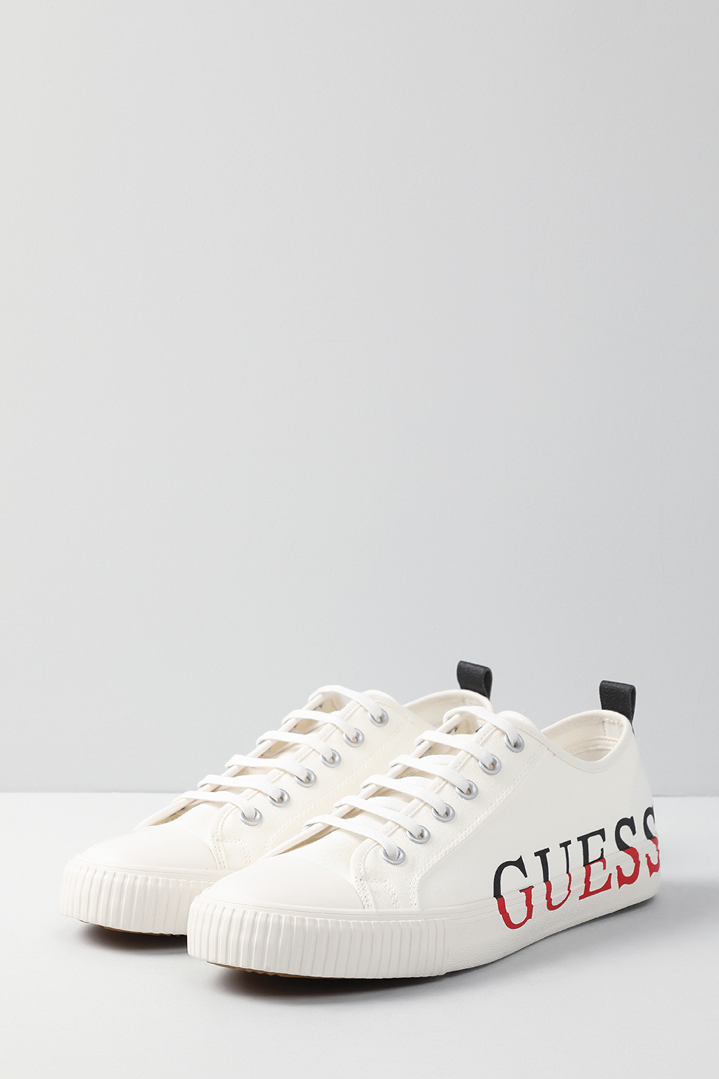 

Кеды мужские Guess FM6NWL FAB12 белые 43 RU, Белый, FM6NWL FAB12