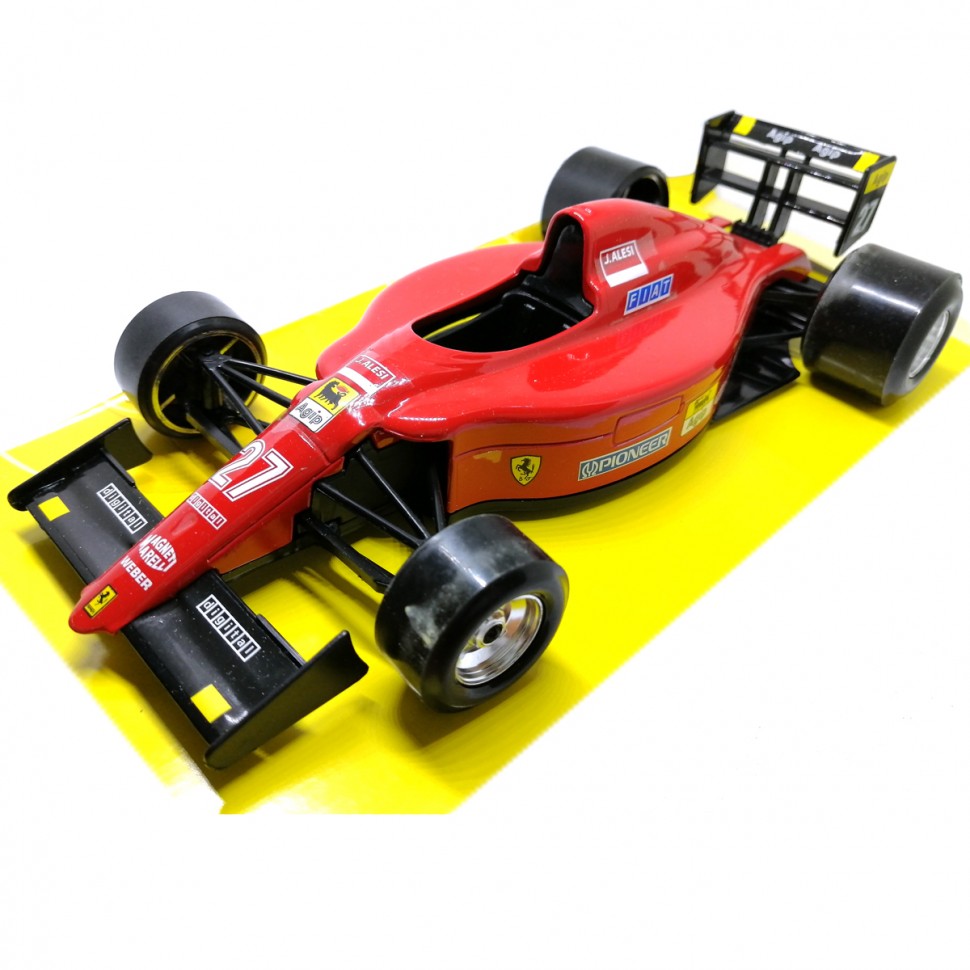 Коллекционная модель автомобиля Ferrari F1 MOTORMAX 1:24 металл 6101 сборная модель из картона петербург в миниатюре решетка летнего сада 538
