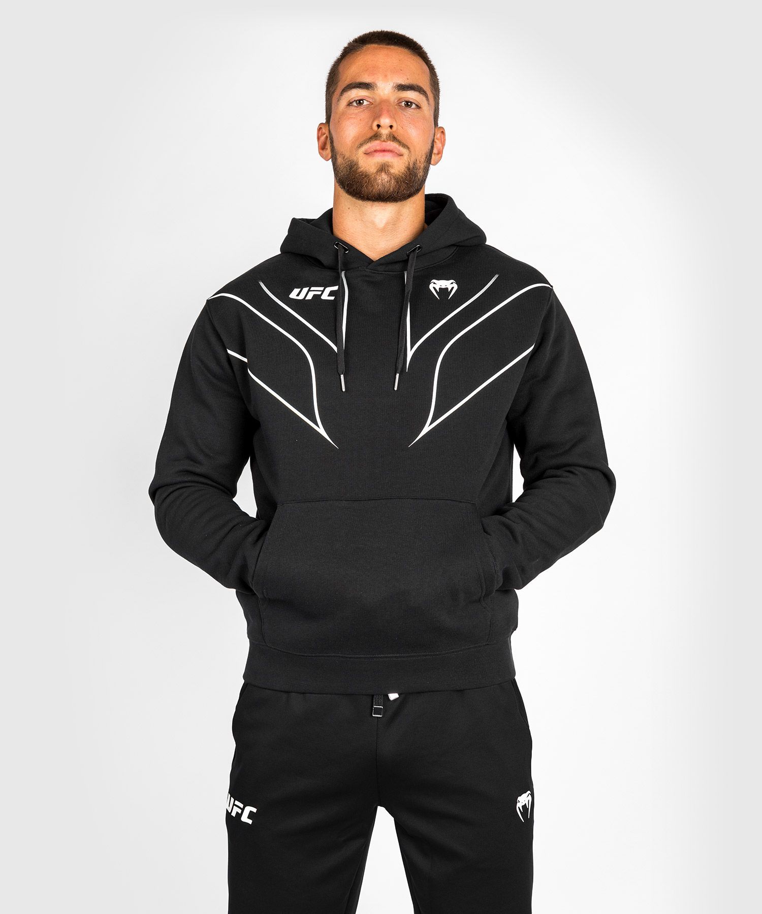 фото Худи мужское venum ufc venum fight night 2.0 replica men's hoodie черное l