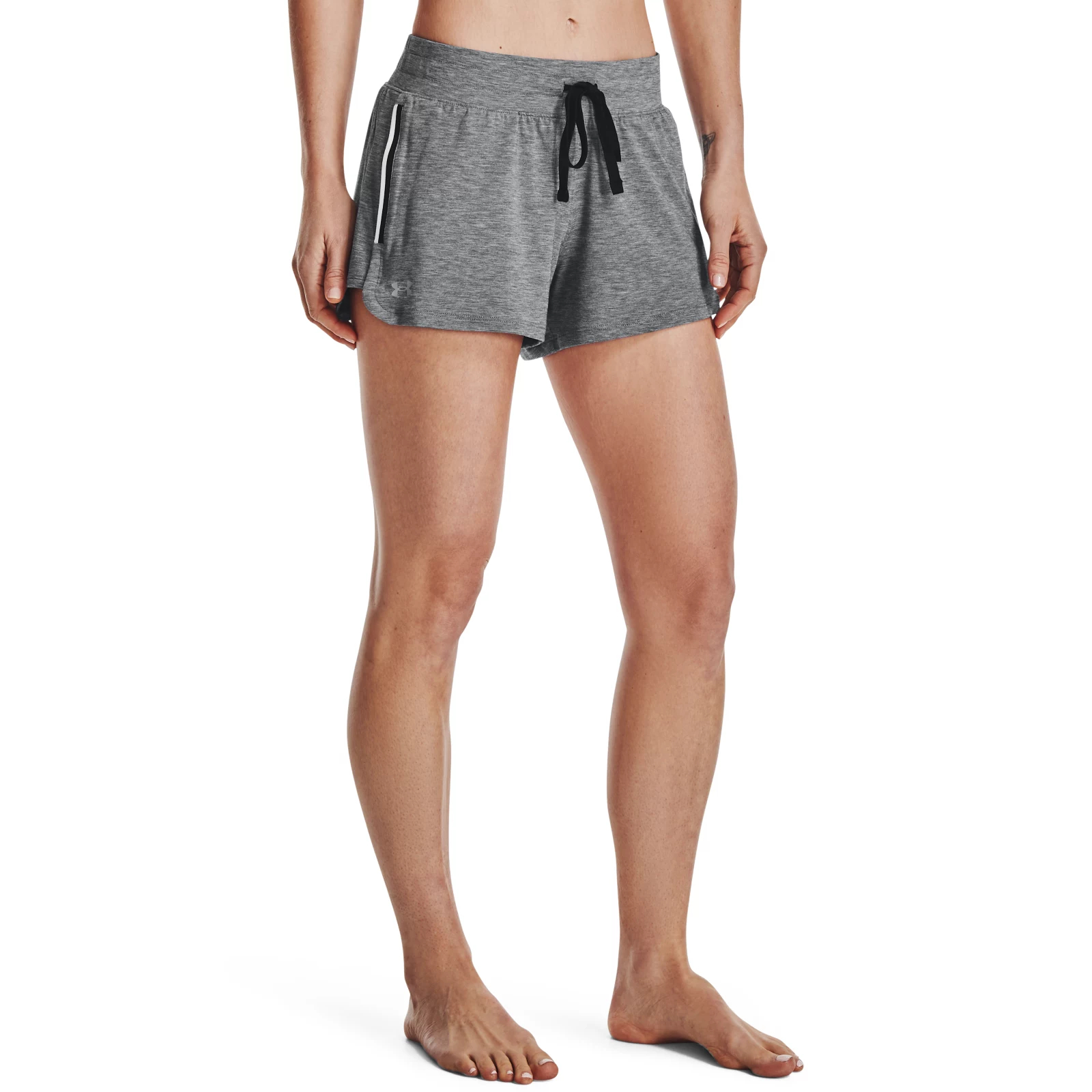 фото Спортивные шорты женские under armour recover sleep short черные xs