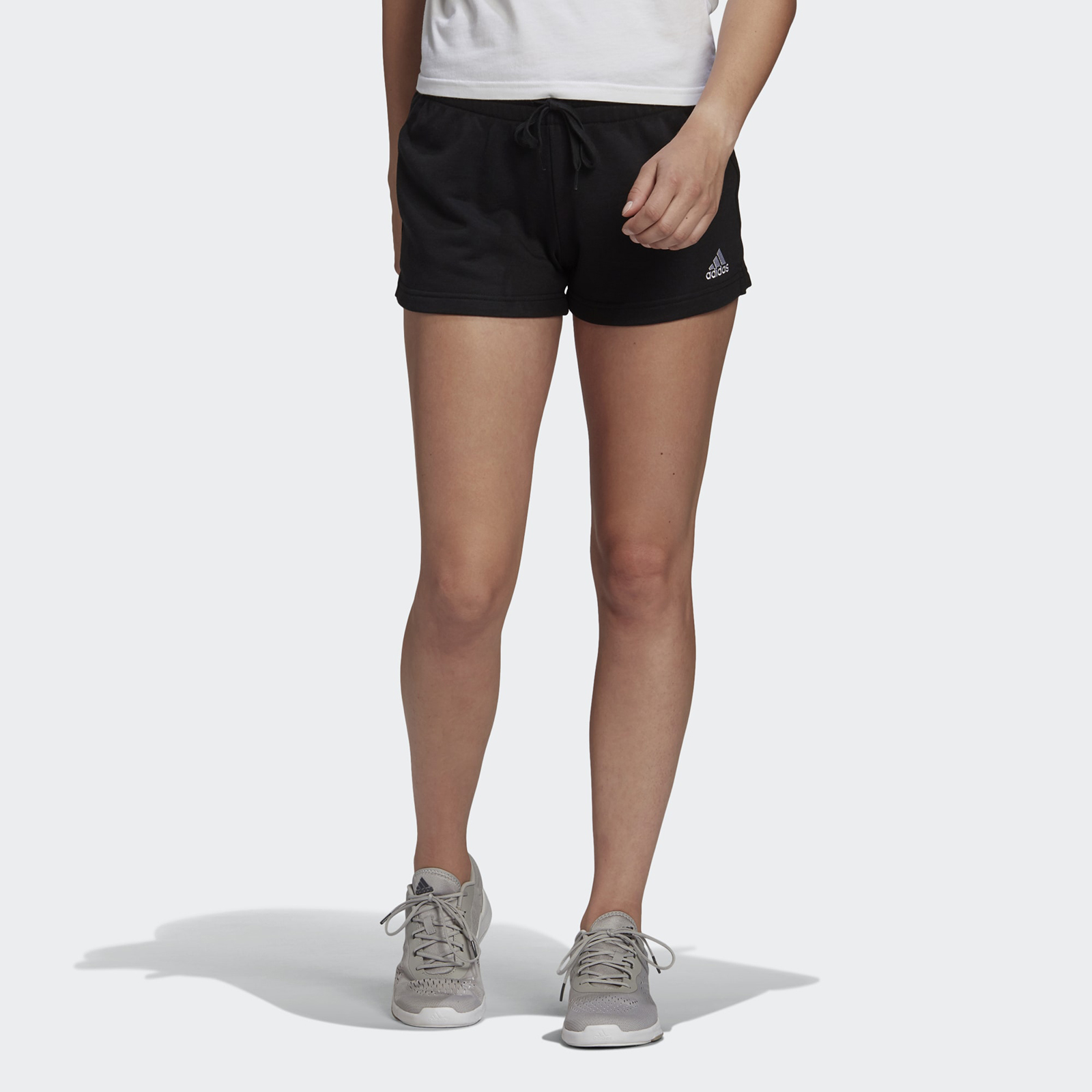 фото Спортивные шорты женские adidas essentials regular shorts черные m