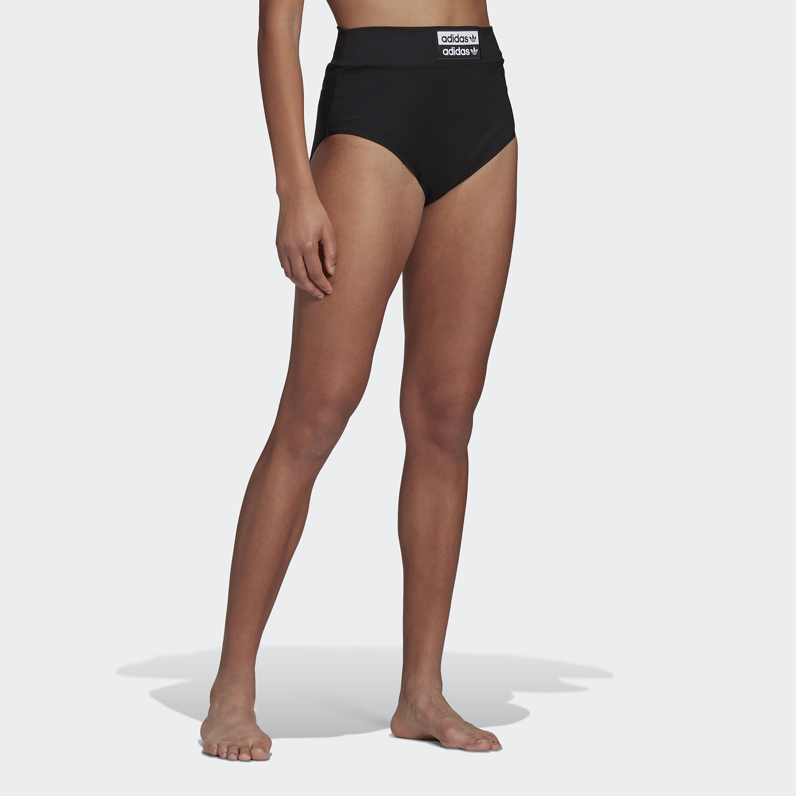 

Шорты женские Adidas Boy Pants черные 36, Boy Pants