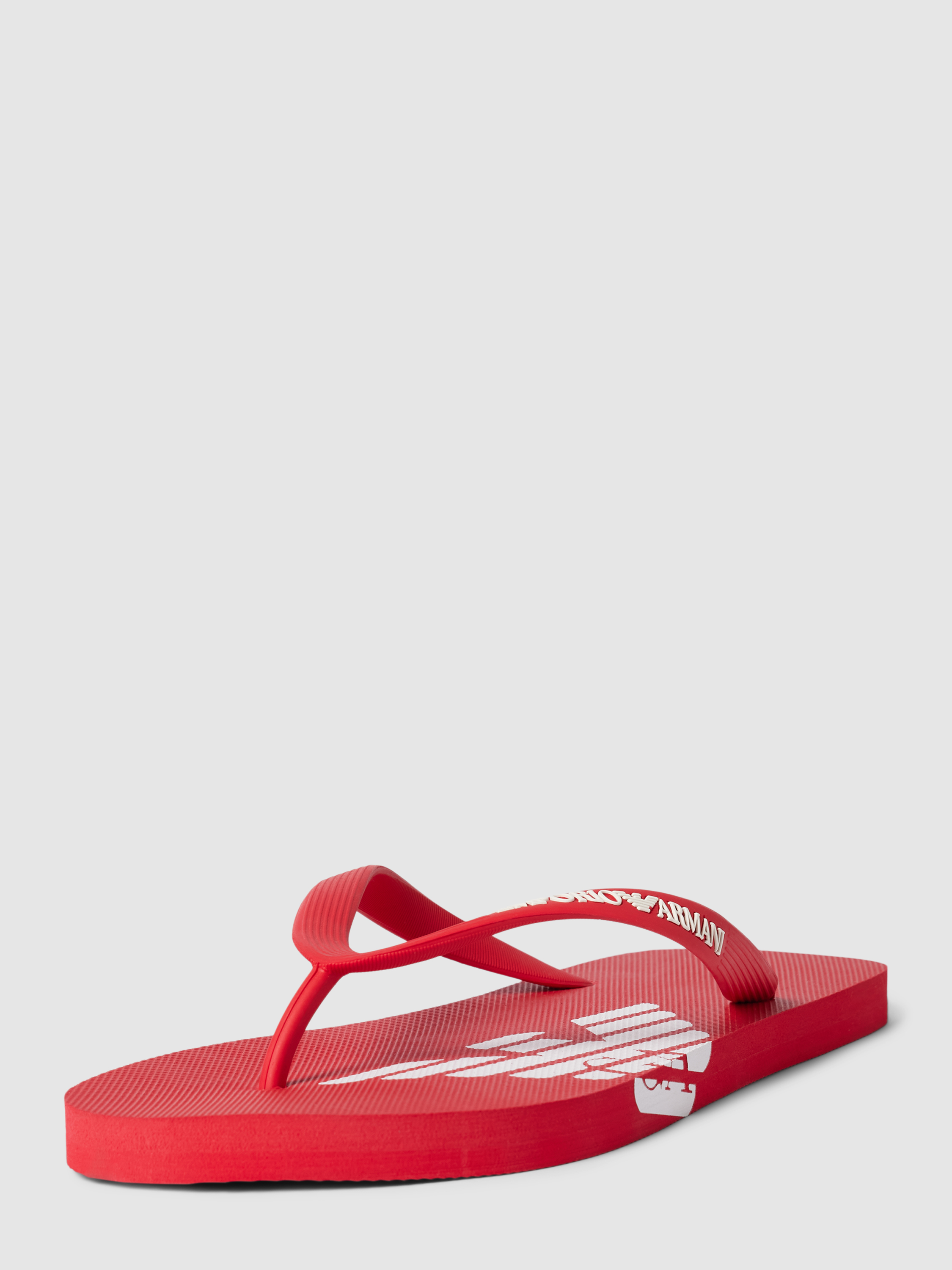 

Вьетнамки мужские Emporio Armani 1757168 красные 46 EU (доставка из-за рубежа), Красный, 1757168