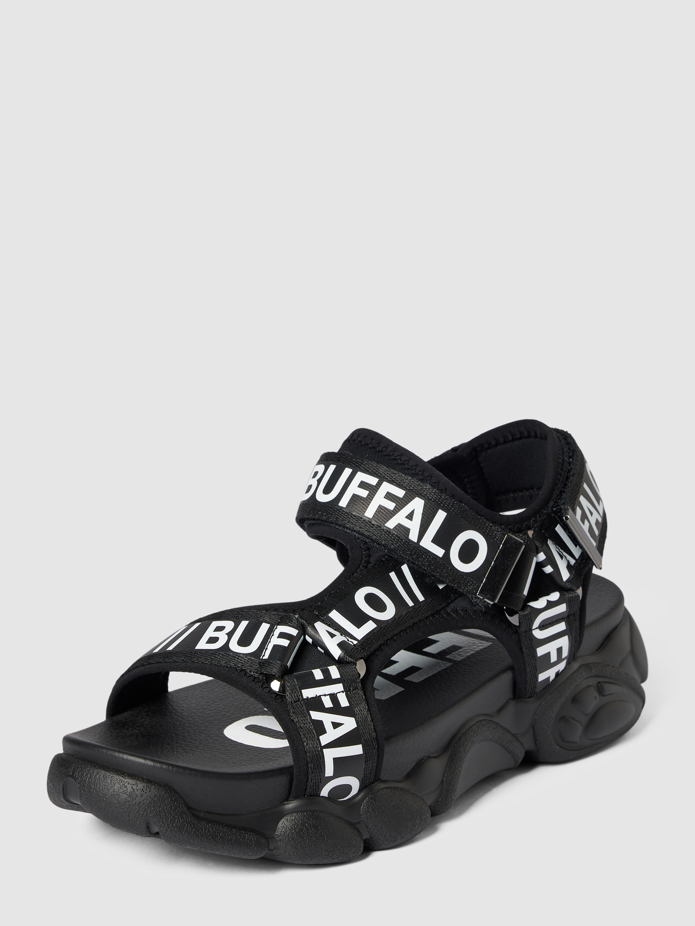 

Сандалии женские Buffalo 1794565 черные 38 EU (доставка из-за рубежа), Черный, 1794565
