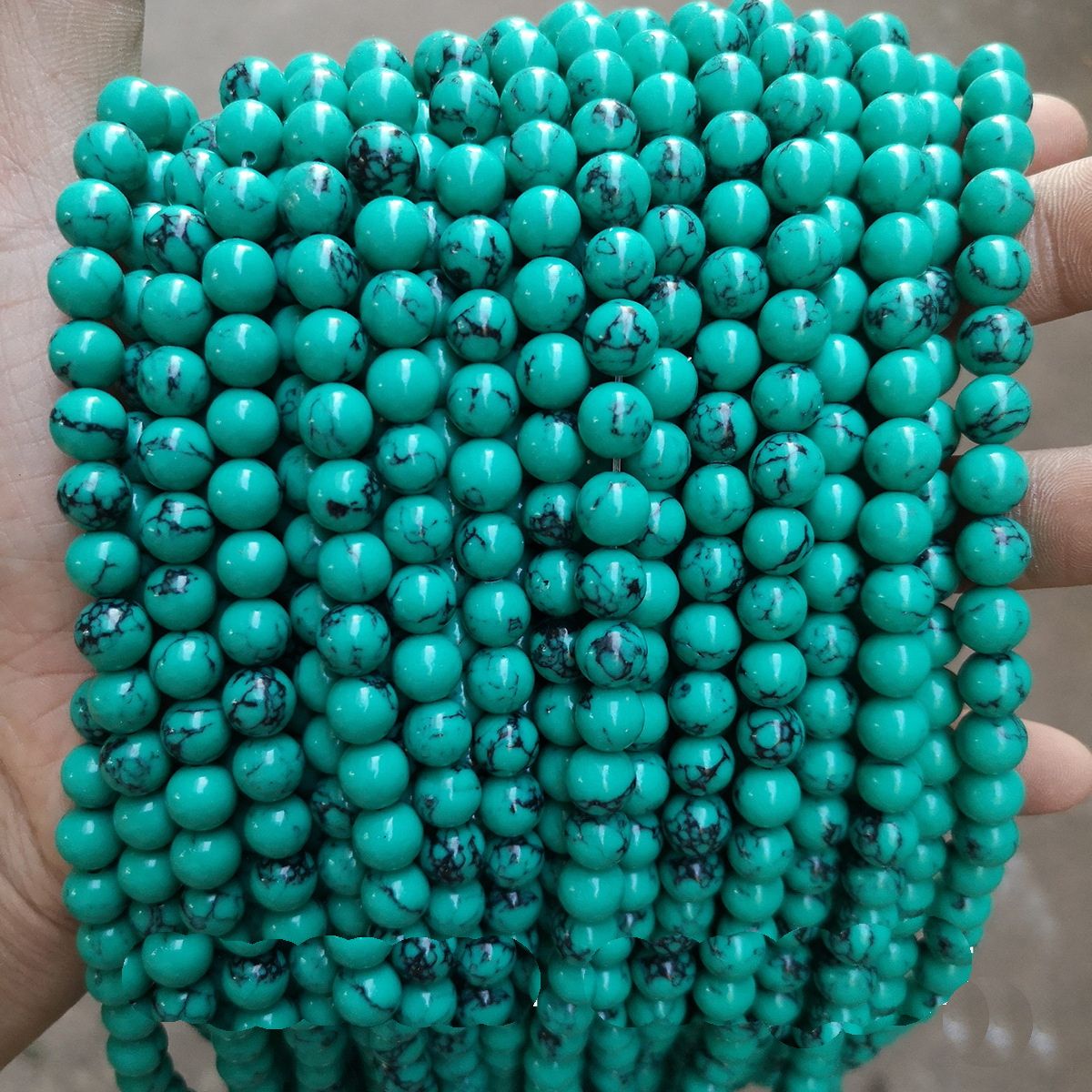 

Бирюза пресс.(зелёная)-12 мм, бусины на нитке (37-38 см, около 34 шт.), Зеленый, Бирюза