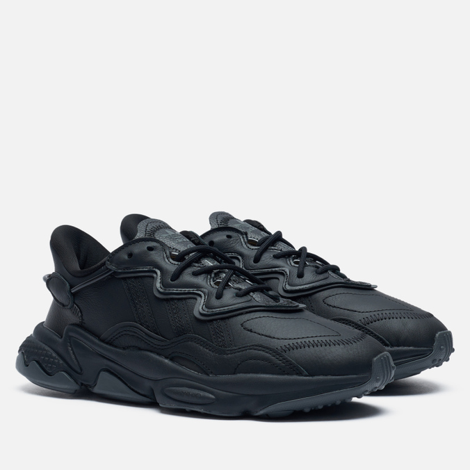 

Кроссовки мужские Adidas Ozweego черные 42 EU, Ozweego