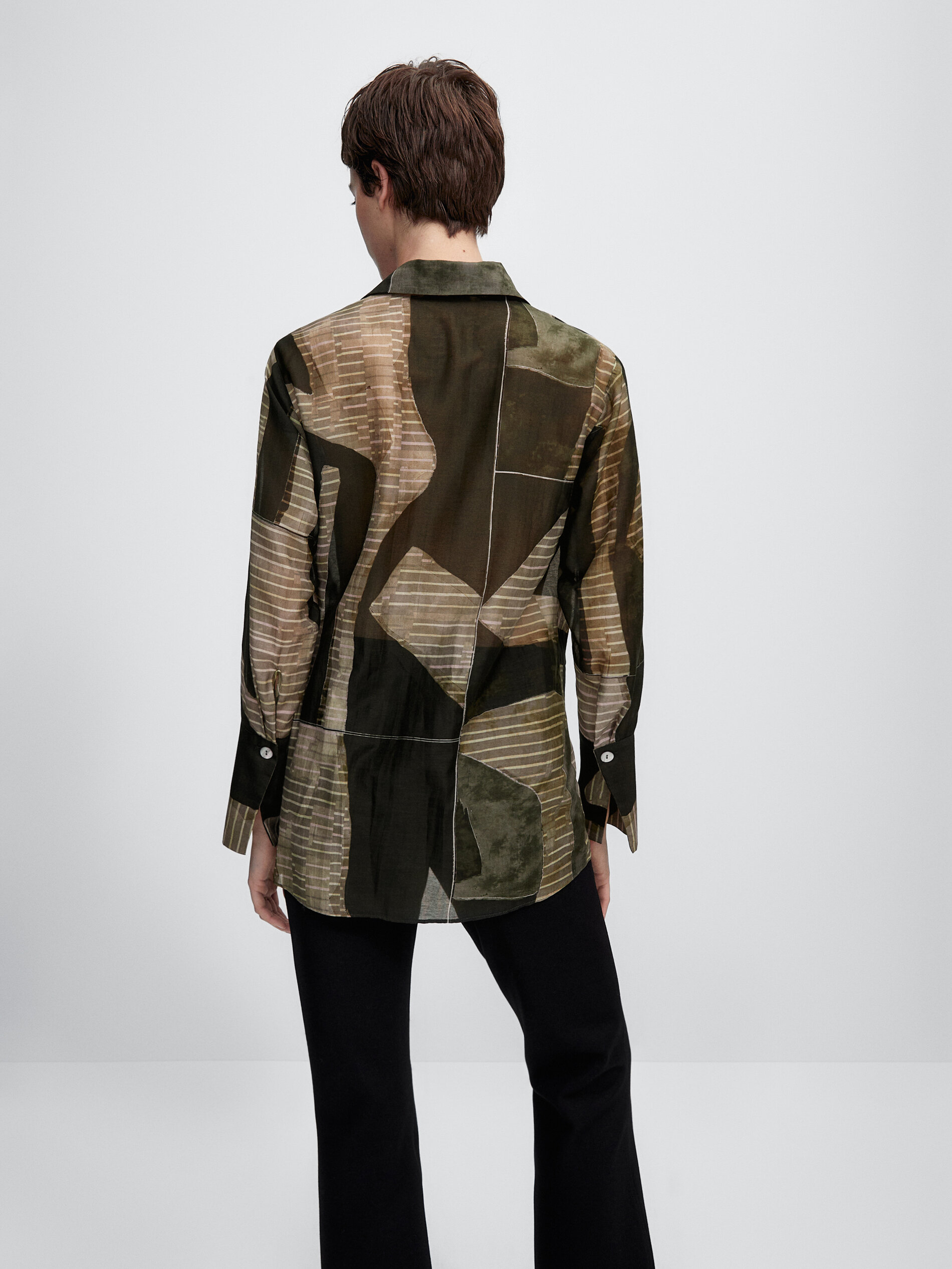 

Блуза женская Massimo Dutti 05111875524 зеленая 38, 05111875524