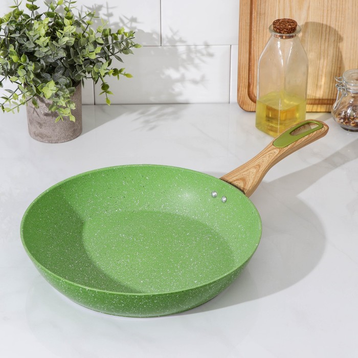 

СковородаGreen, d=28 см, пластиковая ручка, индукция, антипригарное покрытие, зелёный