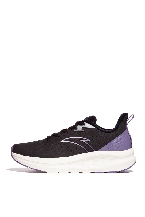 

Спортивные кроссовки женские Anta 822345538-11 черные 8.5 US, Черный, 822345538