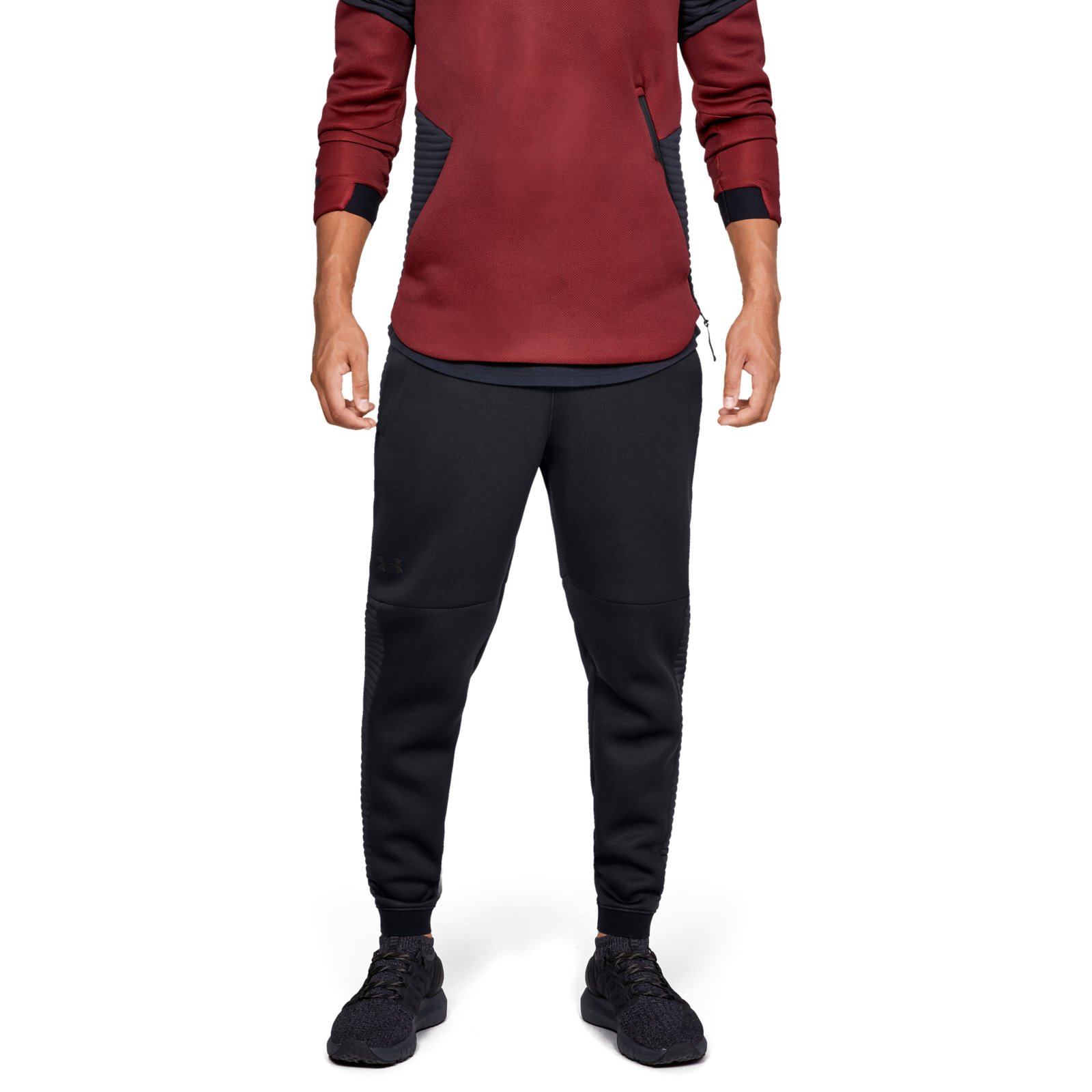 

Спортивные брюки мужские Under Armour 1320707-001 черные S/M, 1320707-001