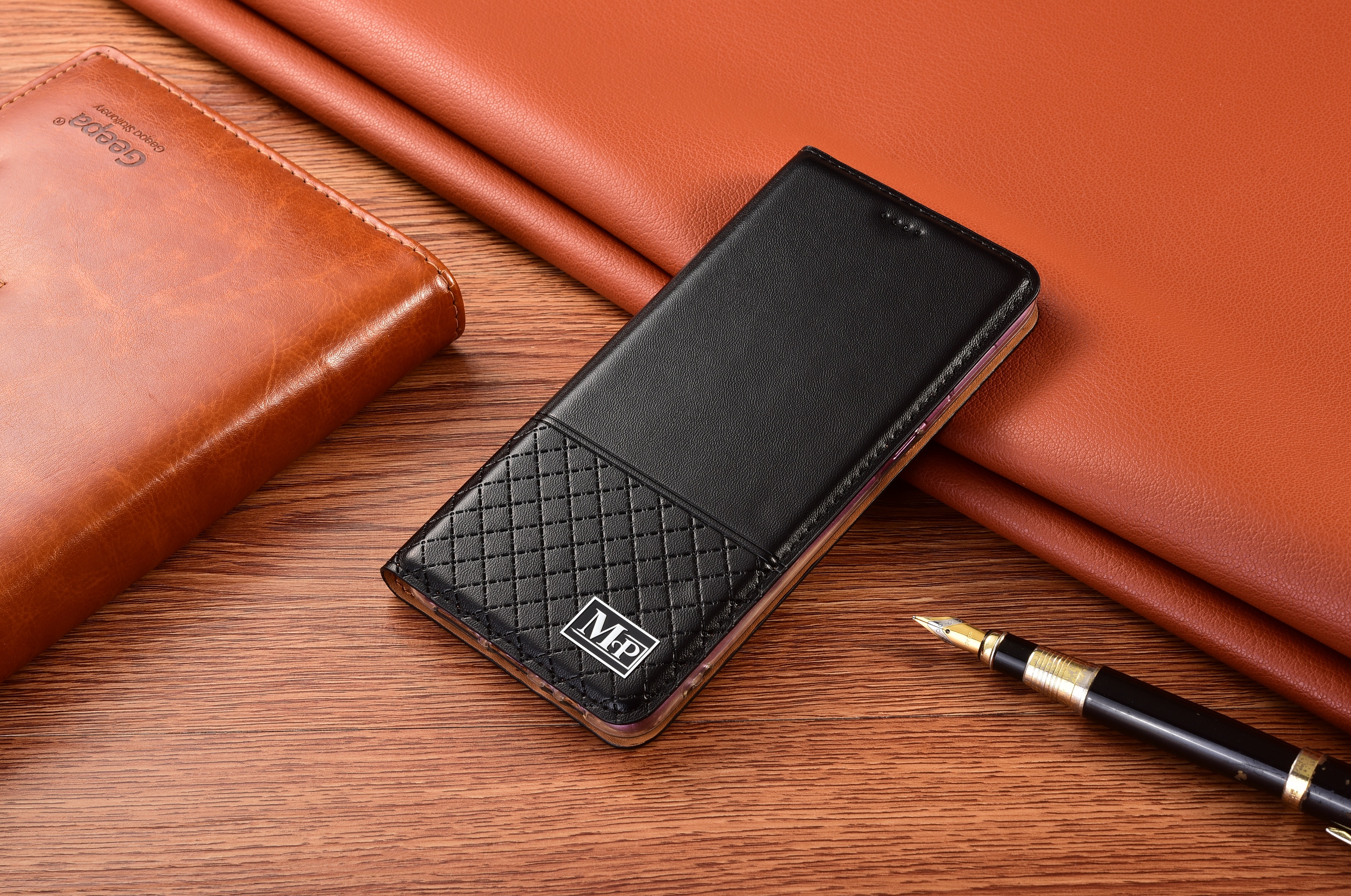 

Чехол MyPads для Huawei P40 lite E черный (241129)