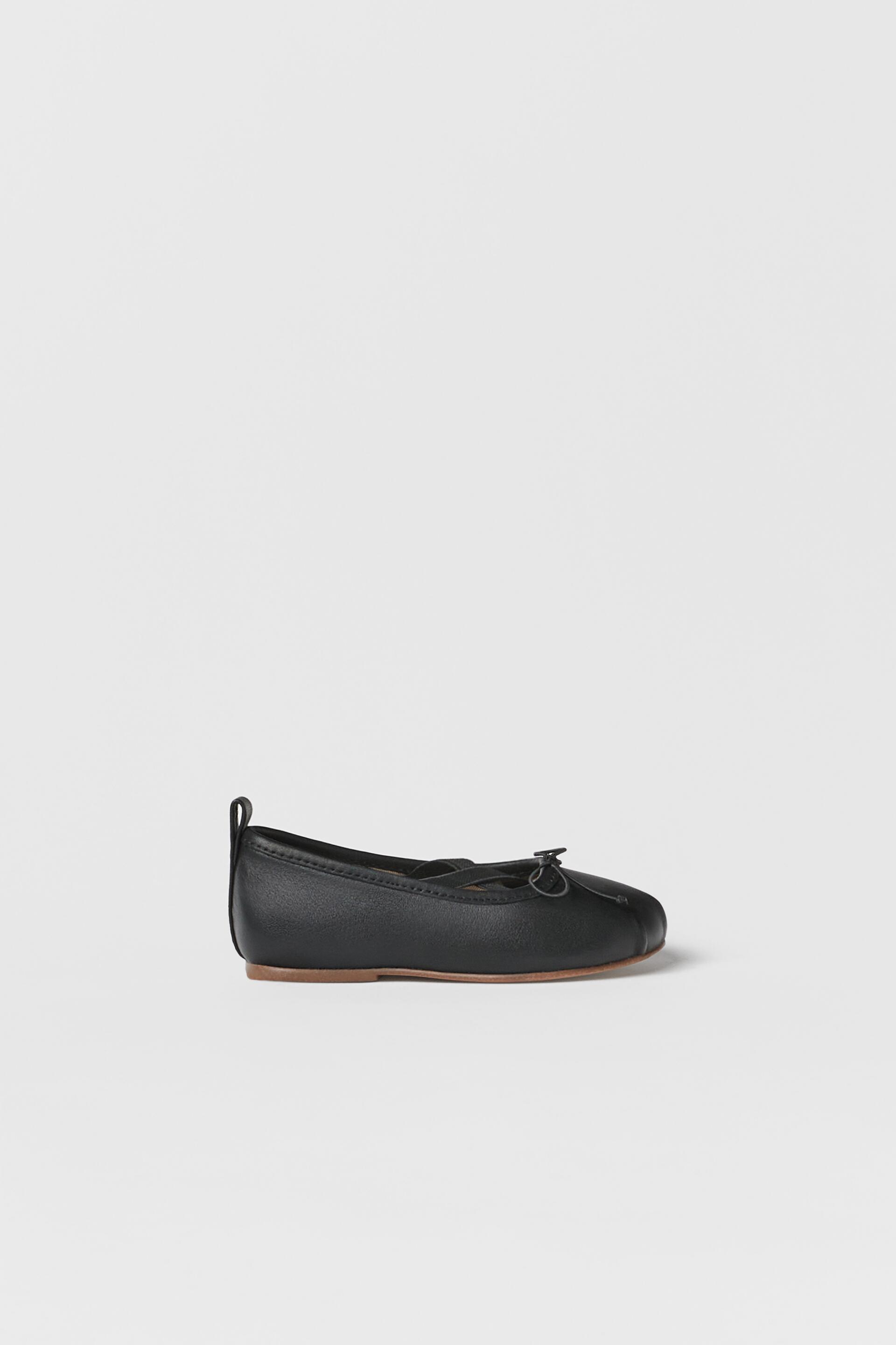 

Балетки ZARA 1650113080022, черный, 22 (доставка из-за рубежа), 16501130800