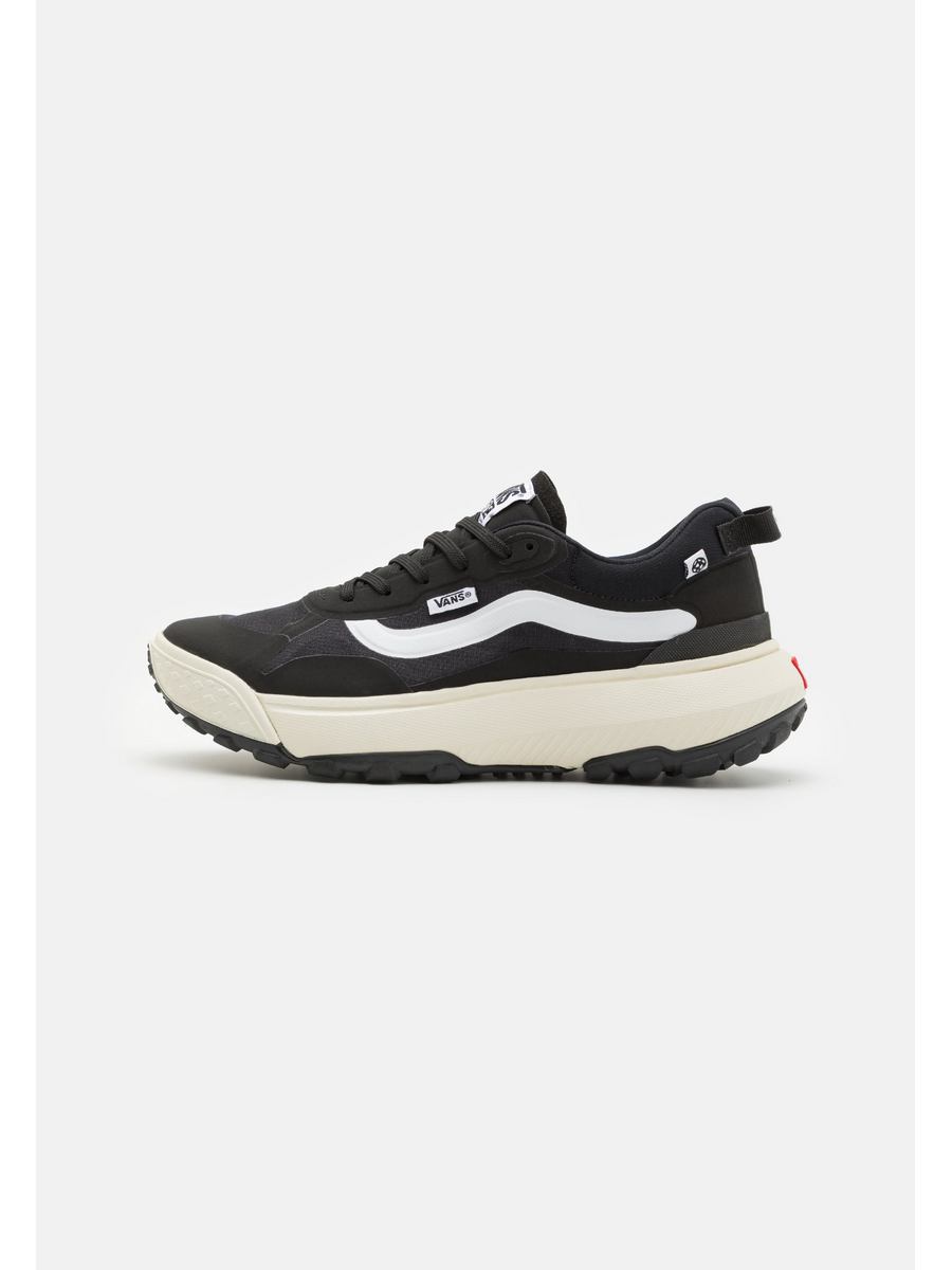 

Кроссовки унисекс VANS VA215O0DG черные 38.5 EU, Черный, VA215O0DG